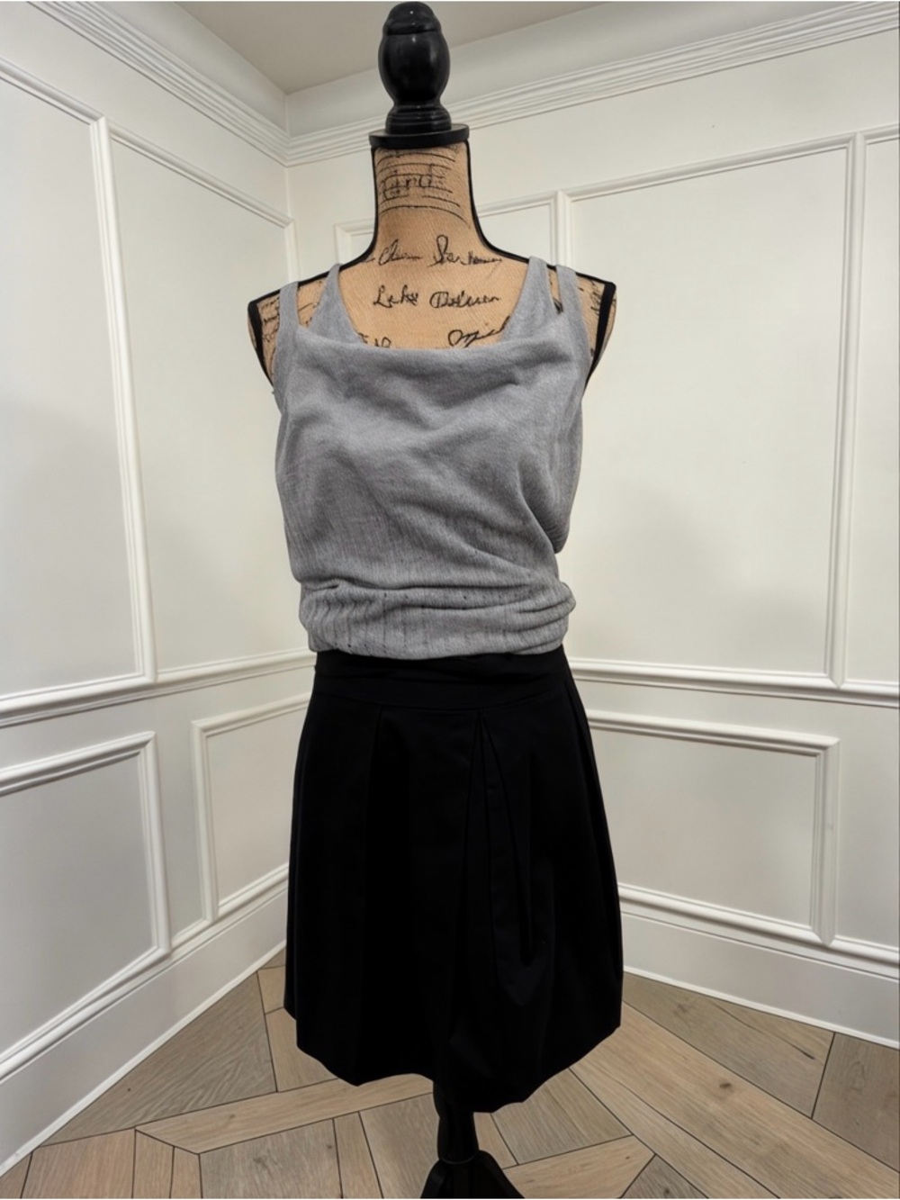 L.A.M.B Gray “Double” Sleeveless Cotton/Cashmere Top in Large - Picture 9 of 11